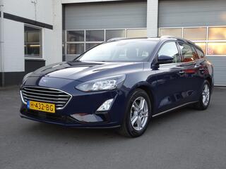 ford-focus-wagon-1.0-ecoboost-trend