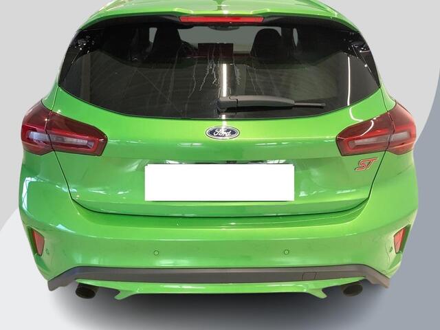 Ford FOCUS 2.3 EcoBoost ST-X | Winter Pack | Adaptive cruise control | Sper diff | Head up Display | Camera | AGR-stoelen