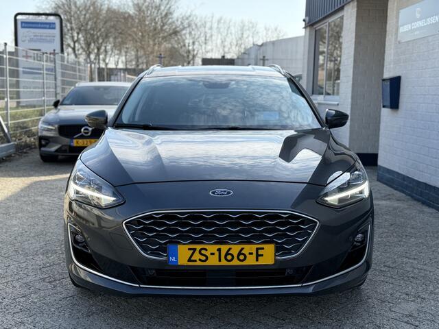 Ford FOCUS Wagon 1.5 EcoBoost Vignale | Trekhaak | Head Up | Leder | Navi | Stoelverwarming