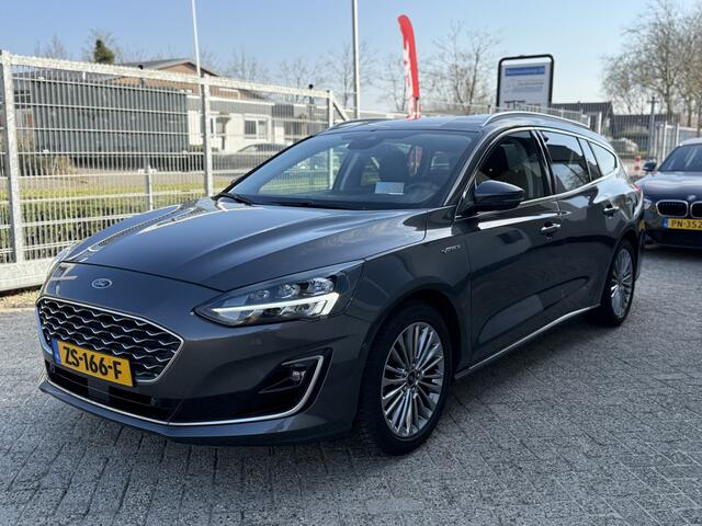 Ford FOCUS Wagon 1.5 EcoBoost Vignale | Trekhaak | Head Up | Leder | Navi | Stoelverwarming