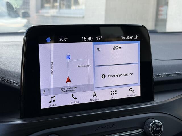 Ford FOCUS Wagon 1.5 EcoBoost Vignale | Trekhaak | Head Up | Leder | Navi | Stoelverwarming