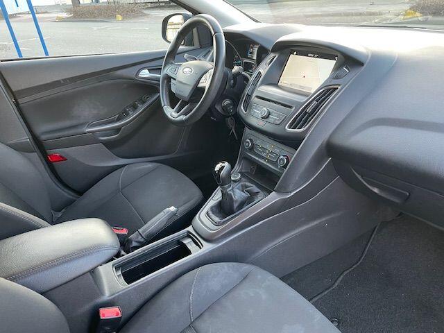 Ford FOCUS Wagon 1.0 Edition Airco,Cruisecontrol,Navigatie