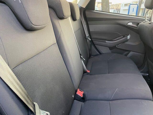 Ford FOCUS Wagon 1.0 Edition Airco,Cruisecontrol,Navigatie