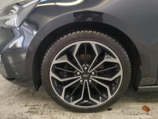 Ford FOCUS 1.0 EcoBoost ST Line Business Airco|ECC Navi Carplay PDC VA + Camera Full LED Design Pack 18" LM Velgen Trekhaak