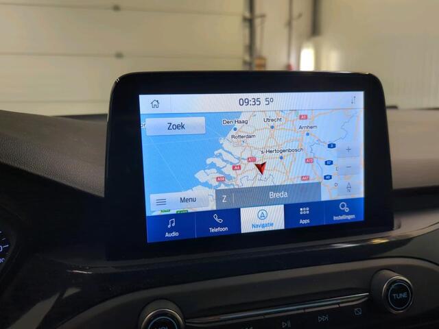 Ford FOCUS 1.0 EcoBoost ST Line Business Airco|ECC Navi Carplay PDC VA + Camera Full LED Design Pack 18" LM Velgen Trekhaak