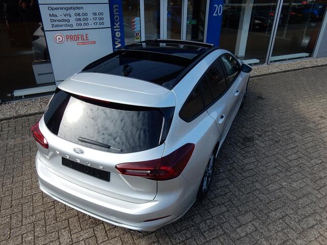 Ford FOCUS Wagon 155PK EcoBoost Hybrid ST Line X | Pano | Winter Pack | Camera | Adapt. cruise | Camera | Draadloos Apple Carplay |