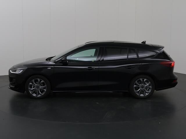 Ford FOCUS 1.0 EcoBoost Hybrid ST Line | Panoramadak | Parkeercamera | Winterpakket | Cruise Control Adaptief | Dodehoekdetectie | Navigatie |