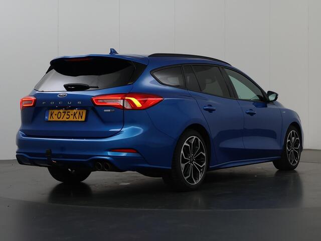 Ford FOCUS Wagon 1.0 EcoBoost Hybrid ST Line X Business | Trekhaak | Winterpack | Navigatie | Parkeercamera | Climate Control