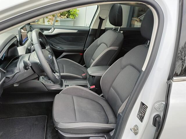 Ford FOCUS Wagon 1.0 EcoBoost Trend Edition Business | Airco | NAP | Panoramadak | 125 PK |