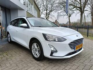 ford-focus-wagon-1.0-ecoboost-trend