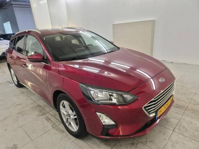 Ford FOCUS 1.0 EcoBoost Titanium Navi Climat Winter pack Keyless Privacy Glass Wagon Dealeronderhouden