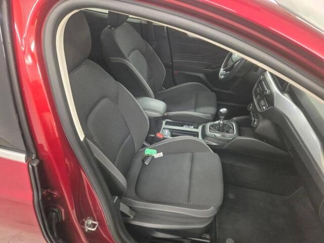 Ford FOCUS 1.0 EcoBoost Titanium Navi Climat Winter pack Keyless Privacy Glass Wagon Dealeronderhouden