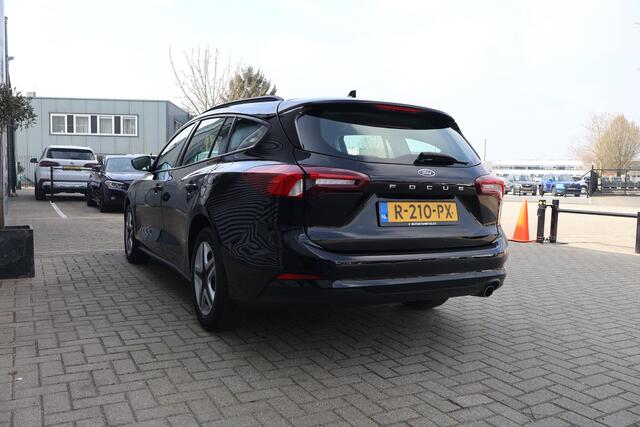 Ford FOCUS Wagon 1.0 EcoBoost Connected Full Led | Carplay | PDC | NAP | Bots Waarschuwing | Volledig Onderh.