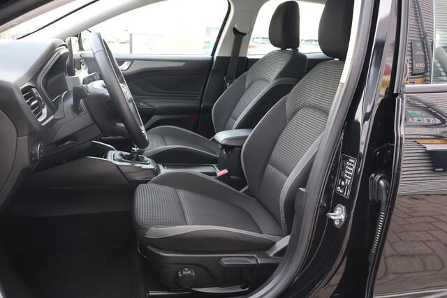 Ford FOCUS Wagon 1.0 EcoBoost Connected Full Led | Carplay | PDC | NAP | Bots Waarschuwing | Volledig Onderh.