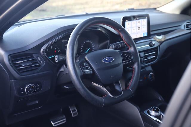 Ford FOCUS 1.0 EcoBoost ST Line | Apple CarPlay | Stoel- stuur- voorruitverw. | Navi | Nieuwe D.riem