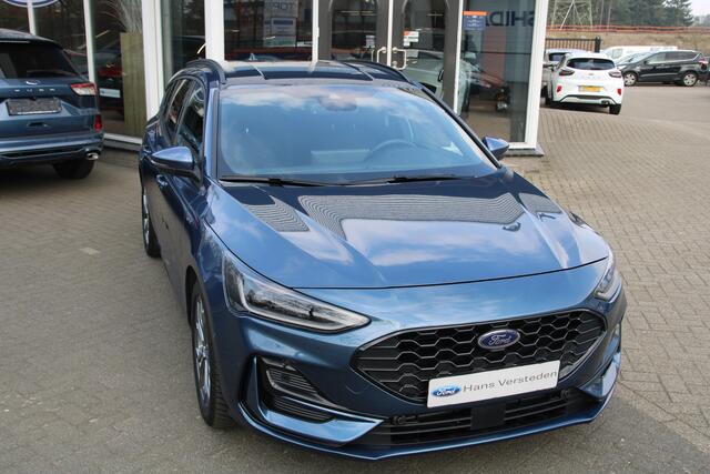 Ford FOCUS Wagon 1.0 EcoBoost Hybrid 155 PK ST Line X Automaat WNTER PAKKET | NAVIGATIE | BLIS | PDC| 17'' LM VELGEN |