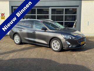 ford-focus-wagon-1.0-ecoboost-hybri