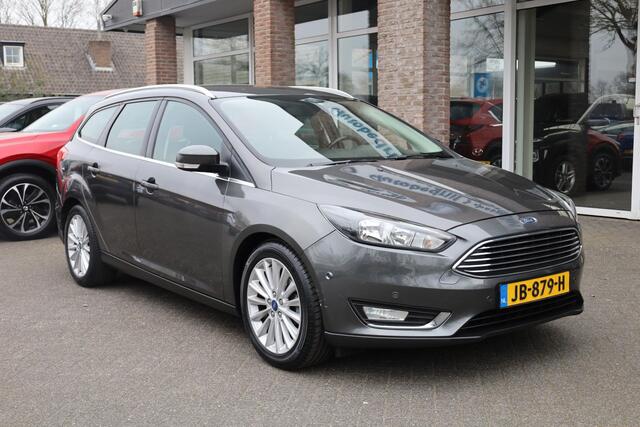 Ford FOCUS Wagon 1.0 Titanium TREKHAAK NAVI 2xPDC RUITVERWARMING CRUISE 17"LMV NAP