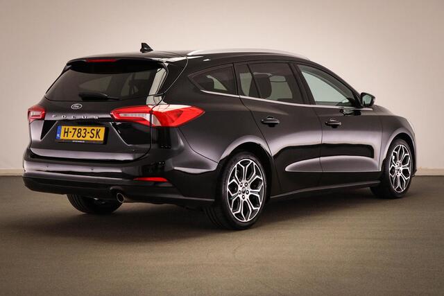 Ford FOCUS Wagon 1.5 EcoBoost Titanium Business | WINTER / DESIGN / FAMILY / COMFORT- PACK | LED | APPLE | TREKHAAK | 18"