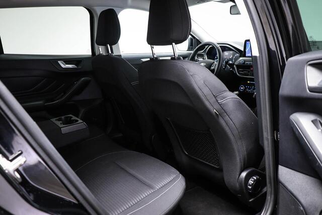Ford FOCUS Wagon 1.5 EcoBoost Titanium Business | WINTER / DESIGN / FAMILY / COMFORT- PACK | LED | APPLE | TREKHAAK | 18"