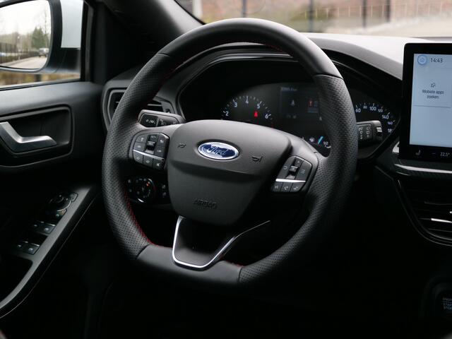 Ford FOCUS Wagon 1.0 155pk EcoBoost Hybrid ST Line X Automaat Stoelverwarming / Navigatie / Camera
