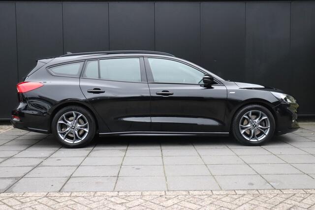 Ford FOCUS Wagon 1.5 EcoBoost 150PK ST Line Business | AUTOMAAT | CAMERA | TREKHAAK | APPLE CARLPLAY | NAVI | CRUISE | AIRCO |
