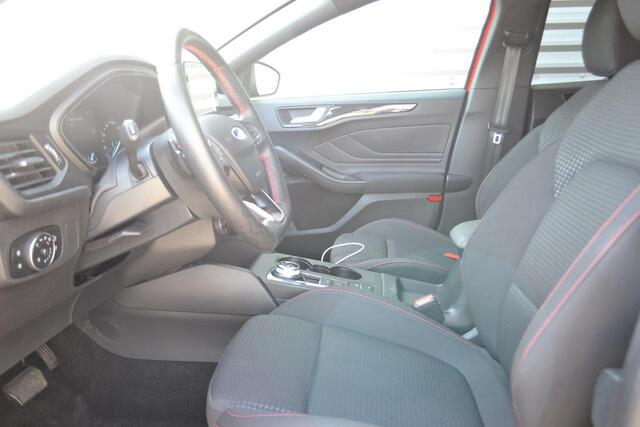 Ford FOCUS WAGON 1.0 ECOBOOST ST-LINE AUTOMAAT