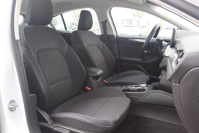 Ford FOCUS 1.0 ECOBOOST TITANIUM BUSINESS AUT. | CARPLAY | NAVI | KEY-LESS | CRUISE | CLIMATE | PDC