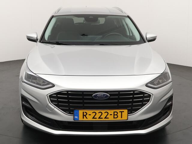 Ford FOCUS Wagon EcoBoost Hybrid 125 pk Titanium | Winter Pack | Camera | Navi | Clima | Cruise | Keyless entry | 100% dealer onderh.