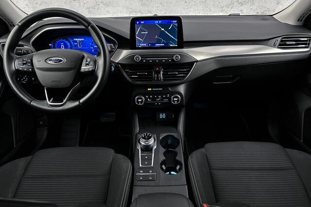 Ford FOCUS Wagon 1.0 EcoBoost Titanium X Business | Led koplampen | Apple carplay | Parkeersensoren | Camera