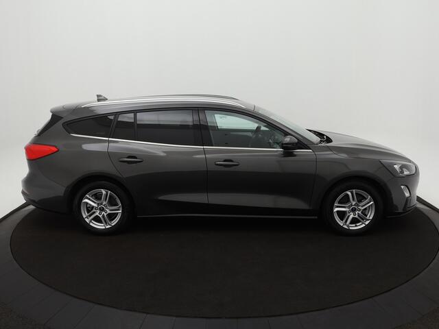 Ford FOCUS Wagon EcoBoost 125PK | Automaat | Winter Pack | Camera | LED | Apple Carplay | 100 % dealer onderh. | Gar. tm 2026