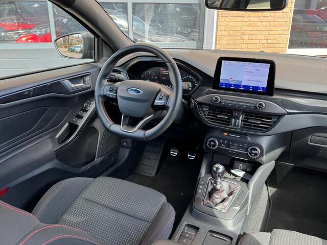 Ford FOCUS WAGON ECOBOOST HYBRID ST-LINE SPORT CAMERA/TREKHAAK/LED/NL-AUTO