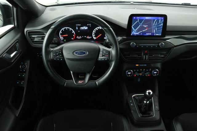 Ford FOCUS 2.3 EcoBoost ST-3 | Stoel & stuurverwarming | B&O Sound | Recaro Sportstoelen | Carplay | Full LED | Navigatie | Half leder
