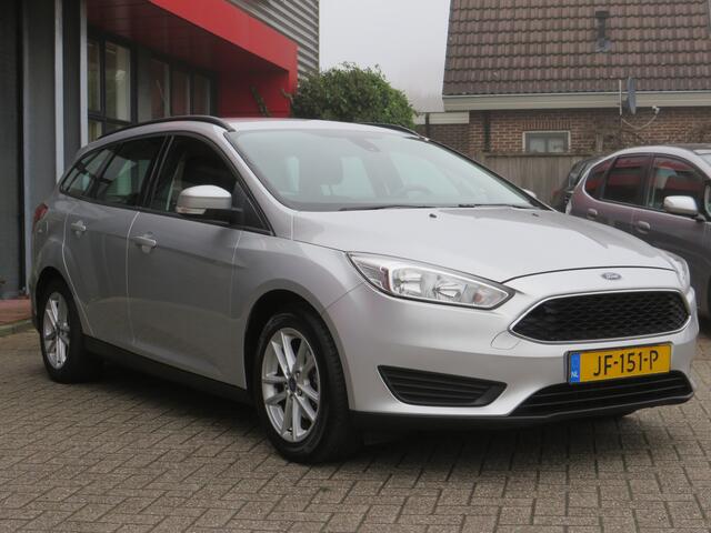 Ford FOCUS Wagon 1.0 Trend | Airco | Navigatie | Parkeersensoren | Incl. Garantie | Trekhaak | LED Dagrijverlichting |