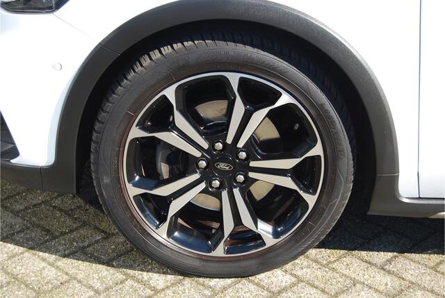 Ford FOCUS Wagon 1.0 EcoBoost Hybrid 155PK Active X Business PANO.DAK I LED MATRIX I ELKTR. KLEP I B&O AUDIO I WINTER PACK I ADAPTEF CRUISE
