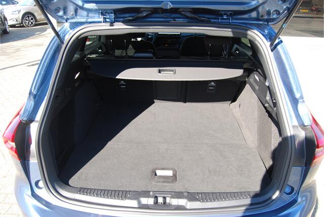 Ford FOCUS Wagon 1.0 EcoBoost Hybrid 125PK ST Line I CAMERA I WINTER PACK I ELKTR.TREKHAAK I BLIS I GROOT NAVI SYNC 4