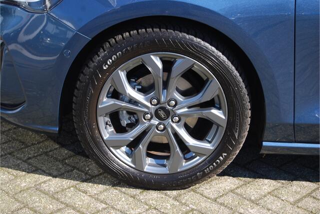 Ford FOCUS Wagon 1.0 EcoBoost Hybrid 125PK ST Line I CAMERA I WINTER PACK I ELKTR.TREKHAAK I BLIS I GROOT NAVI SYNC 4