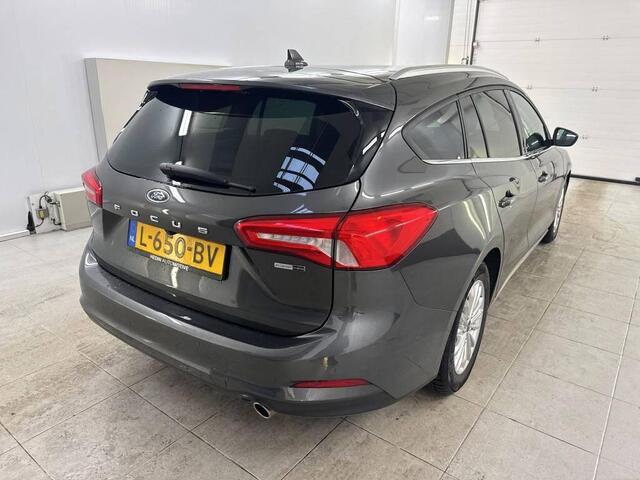 Ford FOCUS 1.0 EcoB Hybrid Titanium X Adap Cruise Camera Winter Parking pack Dodehoek Full LED Wagon
