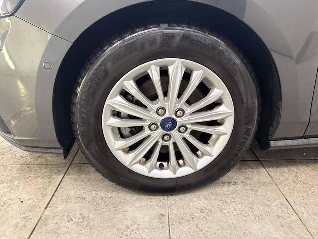 Ford FOCUS 1.0 EcoB Hybrid Titanium X Adap Cruise Camera Winter Parking pack Dodehoek Full LED Wagon