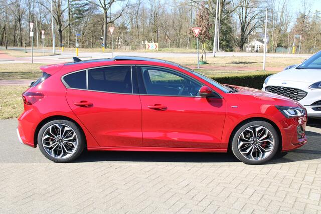 Ford FOCUS 1.0 EcoBoost 155 PK Hybrid ST Line X Automaat PANORAMADAK | WINTER PACK | 18-INCH