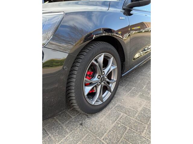 Ford FOCUS 1.0 ST-Line Automaat adaptive cruise