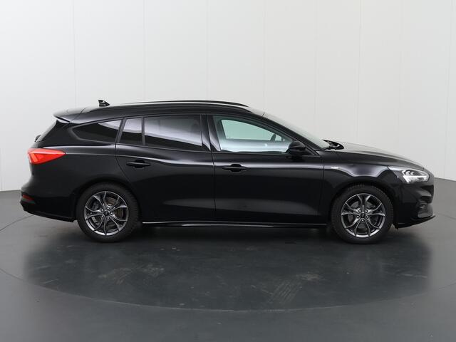 Ford FOCUS 1.0 EcoBoost ST Line Business | Winterpack | Adaptive Cruise Control | Full LED koplampen | Navigatie | Parkeercamera |