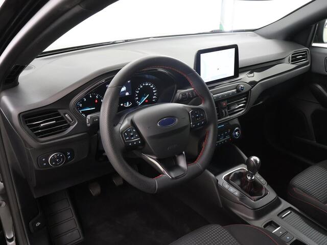 Ford FOCUS 1.0 EcoBoost ST Line Business | Winterpack | Adaptive Cruise Control | Full LED koplampen | Navigatie | Parkeercamera |