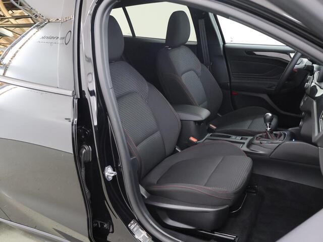 Ford FOCUS 1.0 EcoBoost ST Line Business | Winterpack | Adaptive Cruise Control | Full LED koplampen | Navigatie | Parkeercamera |