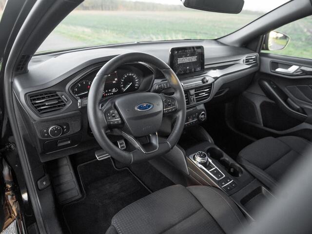 Ford FOCUS Wagon 1.5 EcoBoost ST Line ACC Keyless Trekhaak