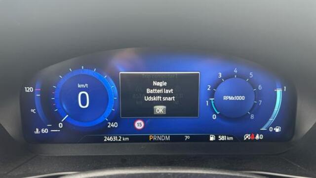 Ford FOCUS 1.0 EcoBoost Hybrid ST Line X 155pk | Driver Assistance Pack | Winterpack | Panoramadak | 18 inch Licht metaal | Matrix LED | Elek. Achterklep