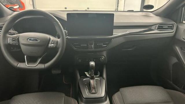 Ford FOCUS 1.0 EcoBoost Hybrid ST Line X 155pk | Driver Assistance Pack | Winterpack | Panoramadak | 18 inch Licht metaal | Matrix LED | Elek. Achterklep