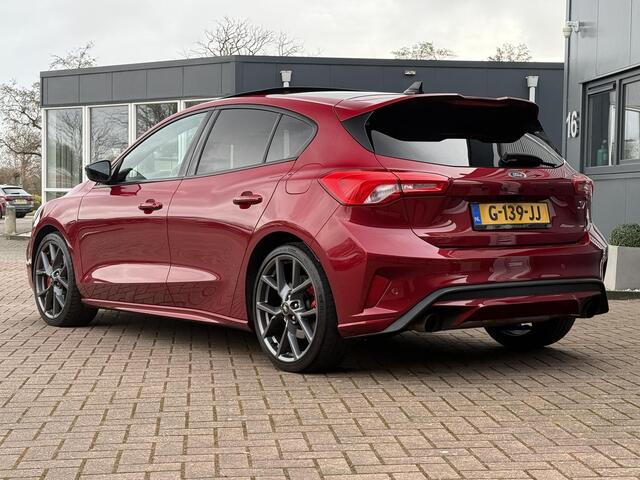 Ford FOCUS 2.3 EcoBoost ST-3 / NL-auto / 65dkm / Ruby Red