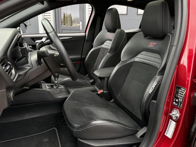 Ford FOCUS 2.3 EcoBoost ST-3 / NL-auto / 65dkm / Ruby Red