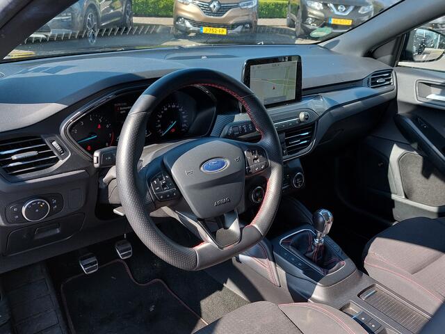 Ford FOCUS Wagon 1.0 EcoBoost 125pk ST-Line Business | Origineel NL | Navi | B&O Sound | Clima | Adap.Cruise | Led Koplampen | Keyless Entry | Pdc V+A+Assist+Camera | Privacy Glass | 18''lm | Trekhaak